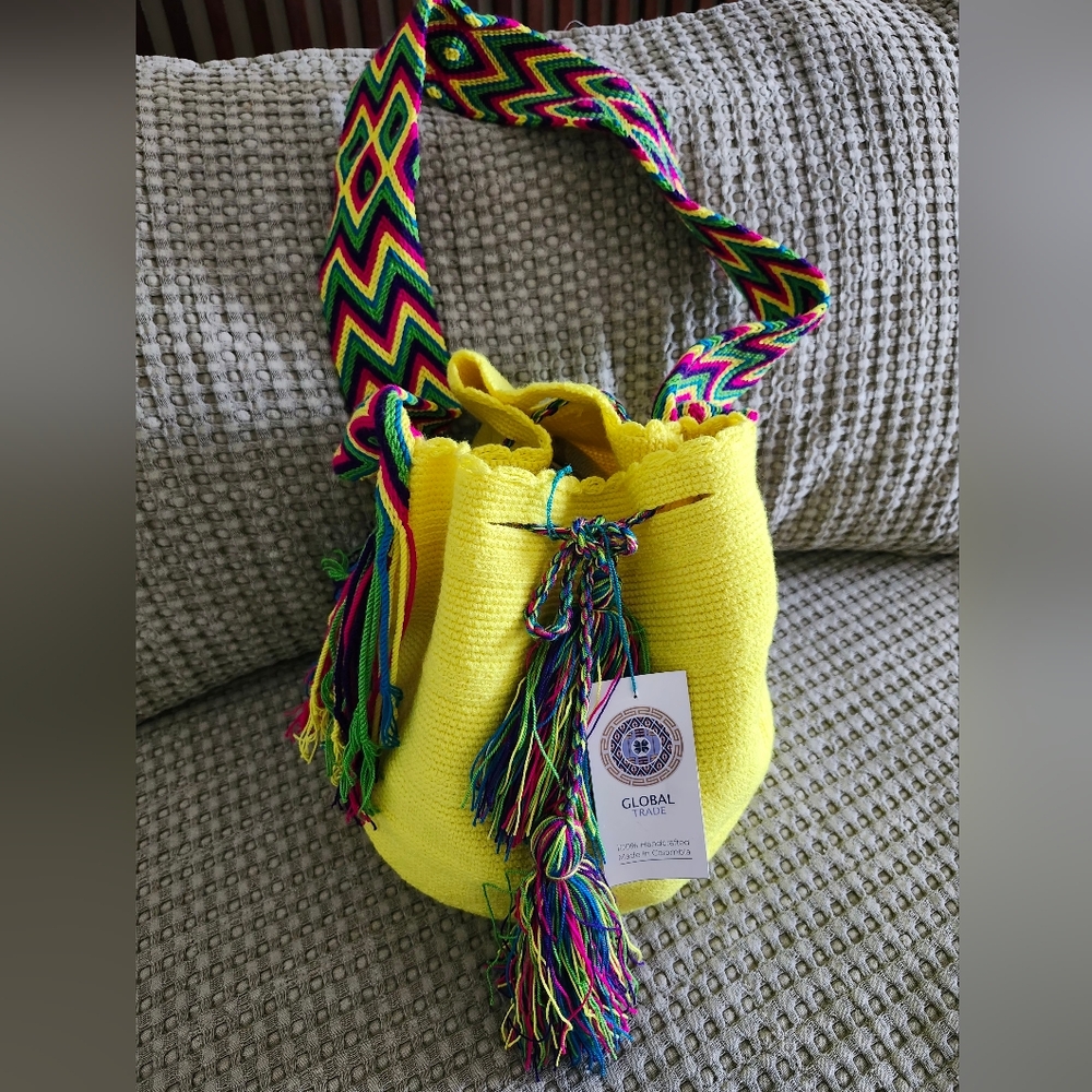 Wayuu Yellow Hobo Bag 100% cotton Made in Colombia "Hand Made"